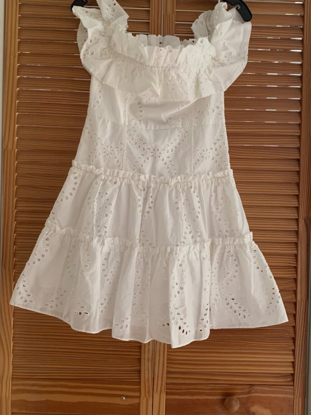 Zara Eyelet White Ruffled Mini Dress Size Small Sleeveless Party Casual Womens S